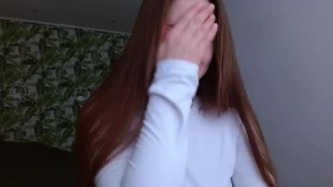 Snapshot of oliviashiny chatting on February 2026 06:01:02 AM Olivia online show from February 2026 06:01:02 AM