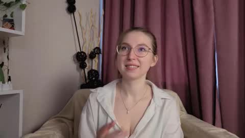 Kylie online show from December 2025 09:18:01 AM