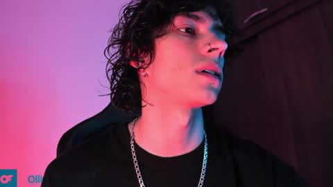     online show from December 2024 04:51:02 AM