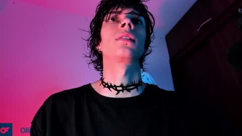     online show from February 2025 02:06:02 AM