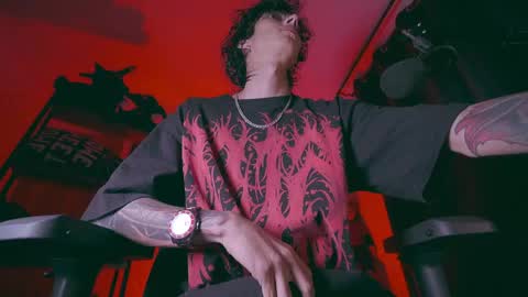     online show from April 2026 02:39:02 AM