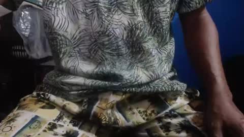 OlySantos online show from September 2025 09:14:02 PM