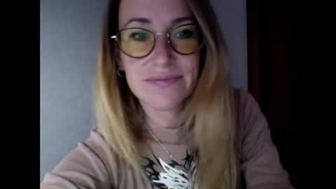 Snapshot of olyra11 chatting on October 2025 09:29:02 AM olyra11 online show from October 2025 09:29:02 AM