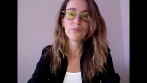 Snapshot of olyra11 chatting on February 2026 07:51:02 AM olyra11 online show from February 2026 07:51:02 AM