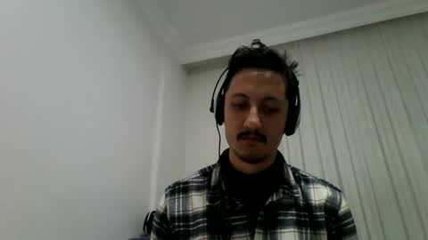 Snapshot of omercock1 chatting on December 2024 06:18:02 PM omy pm me online show from December 2024 06:18:02 PM