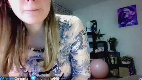Emma Talk only with followers online show from March 2025 07:37:02 PM