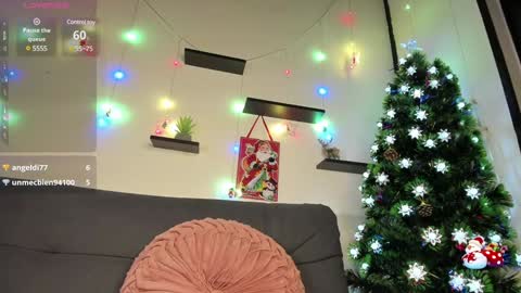 Snapshot of on_tefa chatting on December 2024 07:18:01 AM Violette online show from December 2024 07:18:01 AM