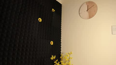 Snapshot of on_tefa chatting on February 2025 08:02:02 PM Violette online show from February 2025 08:02:02 PM