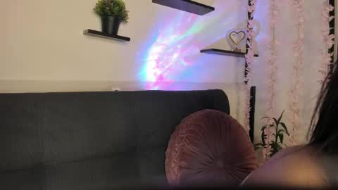 Snapshot of on_tefa chatting on February 2025 09:27:02 PM Violette online show from February 2025 09:27:02 PM