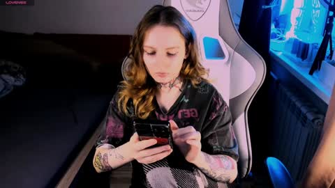 on_yxxx online show from December 2024 03:54:02 PM