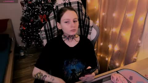 on_yxxx online show from February 2025 07:42:01 PM