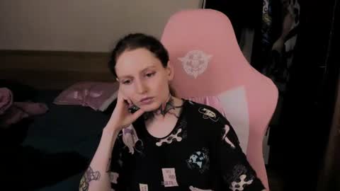 on_yxxx online show from June 2026 07:44:02 PM