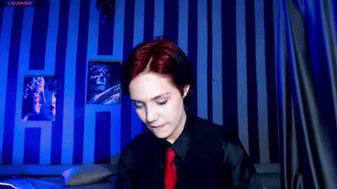 onaloon online show from September 2025 01:31:02 AM