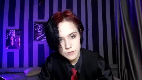 onaloon online show from September 2025 01:31:02 AM