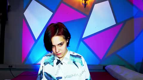 onaloon online show from October 2025 01:50:02 AM