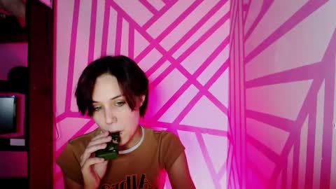 onaloon online show from February 2026 02:28:01 AM