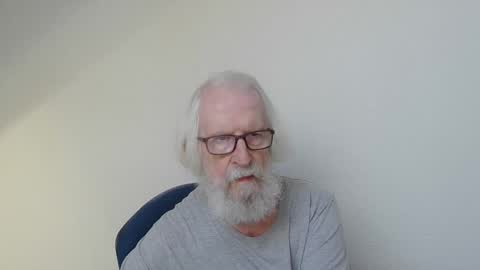 Somewhere over the rainbow online show from September 2025 07:32:01 AM