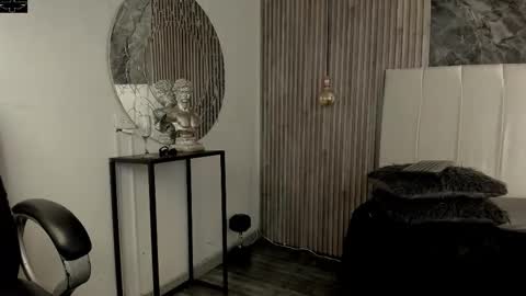     ... online show from October 2025 07:27:01 PM