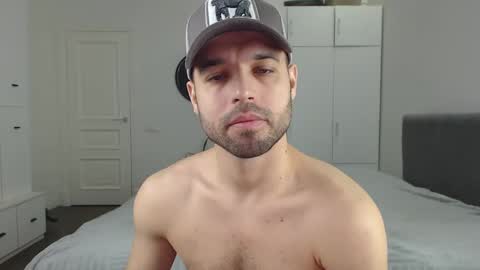 onebestlover online show from March 2025 09:05:02 AM