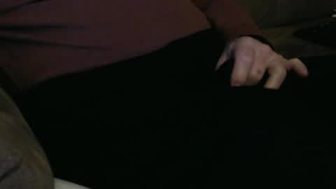 Snapshot of onehanglow chatting on January 2025 01:59:02 AM Butch online show from January 2025 01:59:02 AM