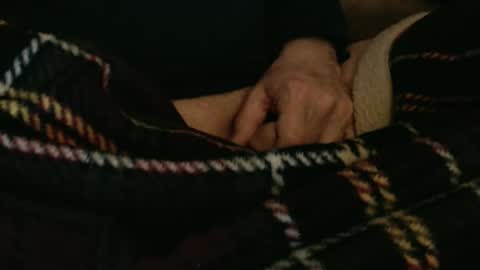 Snapshot of onehanglow chatting on February 2025 11:48:02 PM Butch online show from February 2025 11:48:02 PM