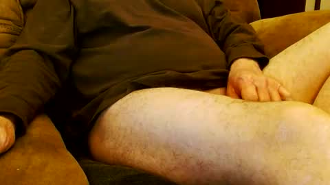 Snapshot of onehanglow chatting on February 2026 03:13:01 AM Butch online show from February 2026 03:13:01 AM