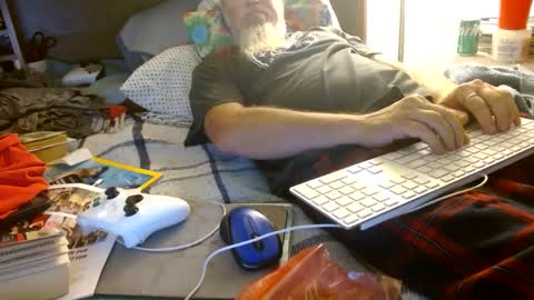 Snapshot of onemattu chatting on September 2025 06:35:01 AM Mattu online show from September 2025 06:35:01 AM