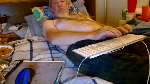 Snapshot of onemattu chatting on October 2025 08:59:01 AM Mattu online show from October 2025 08:59:01 AM