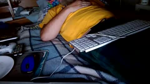 Snapshot of onemattu chatting on October 2025 06:10:01 AM Mattu online show from October 2025 06:10:01 AM