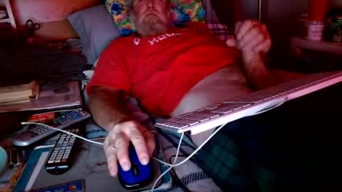 Snapshot of onemattu chatting on October 2025 07:23:01 AM Mattu online show from October 2025 07:23:01 AM