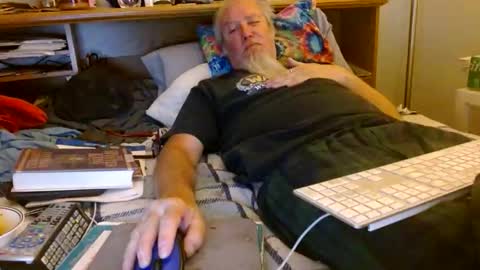 Snapshot of onemattu chatting on November 2025 07:00:01 AM Mattu online show from November 2025 07:00:01 AM