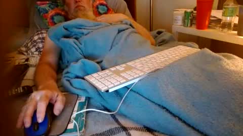 Snapshot of onemattu chatting on December 2025 07:14:02 AM Mattu online show from December 2025 07:14:02 AM