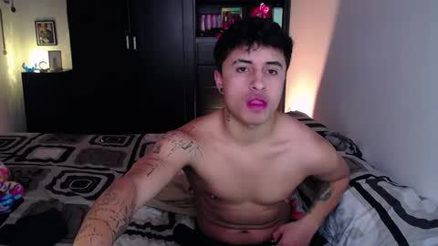 YIN MIGUEL online show from February 2026 02:24:01 PM