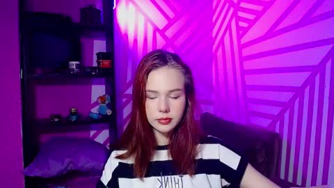 onessandra online show from September 2025 03:20:01 AM