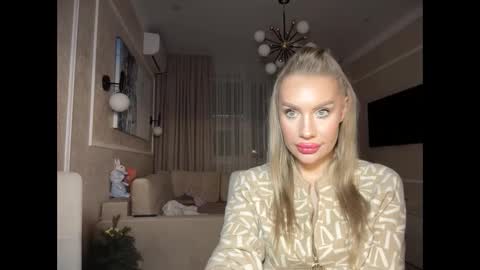 onesweet_baby online show from January 2025 02:58:02 AM