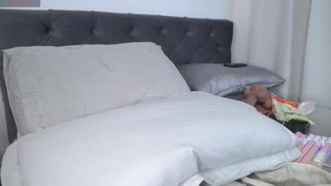  Sttephany  online show from February 2025 04:51:02 AM