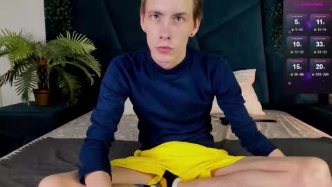 Erick  online show from March 2025 10:30:02 PM