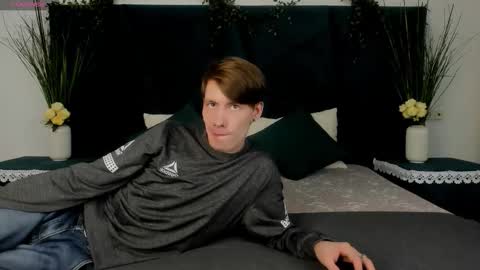 Erick  online show from December 2025 11:39:02 AM