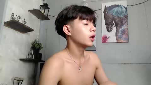 Snapshot of only_mau chatting on February 2026 11:50:01 AM MAU online show from February 2026 11:50:01 AM