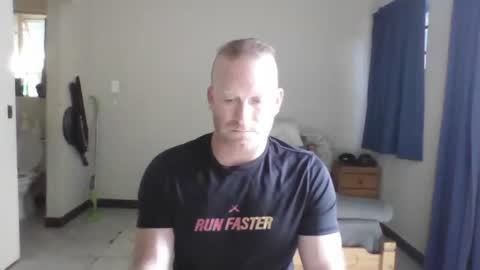 For me to know online show from November 2025 04:11:02 AM