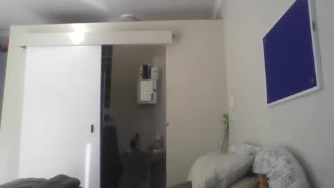 For me to know online show from November 2025 04:26:02 AM