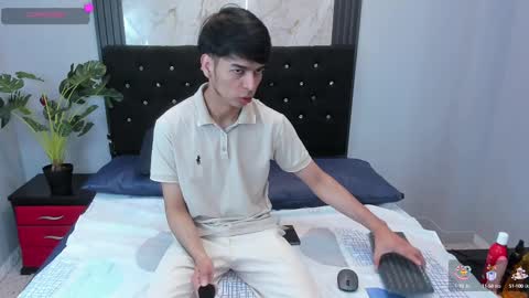 Josh -  Schedule 1400 - 2200 online show from September 2025 03:00:02 PM