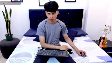 Josh -  Schedule 1400 - 2200 online show from September 2025 08:10:02 PM