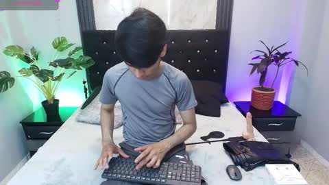 Josh -  Schedule 1400 - 2200 online show from November 2025 06:18:02 PM