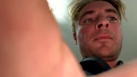 Snapshot of onlyloveyoutwice2016 chatting on October 2025 06:20:02 PM onlyloveyoutwice2016 online show from October 2025 06:20:02 PM