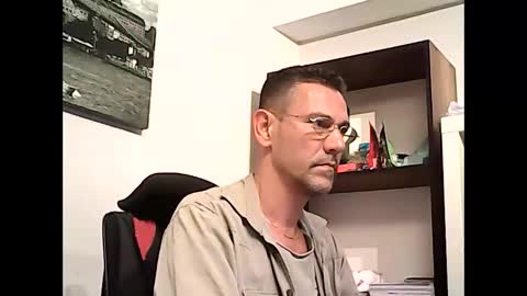 onlyprivate m35 online show from April 2026 05:48:02 PM