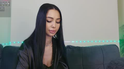 Xandra online show from January 2025 09:52:02 AM