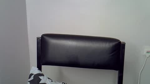 Snapshot of onlyyhazelbrown chatting on November 2025 06:46:02 AM Patience online show from November 2025 06:46:02 AM