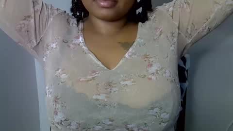 Snapshot of onlyyhazelbrown chatting on November 2025 10:15:02 AM Patience online show from November 2025 10:15:02 AM