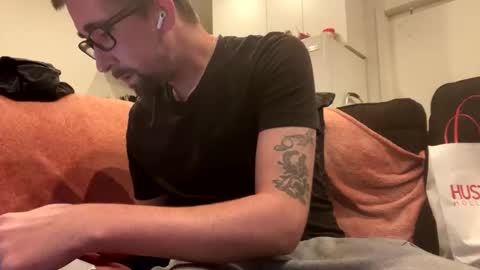 onthecumup69 online show from February 2026 11:39:01 AM